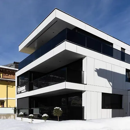 In Bramberg With Mountain Views *