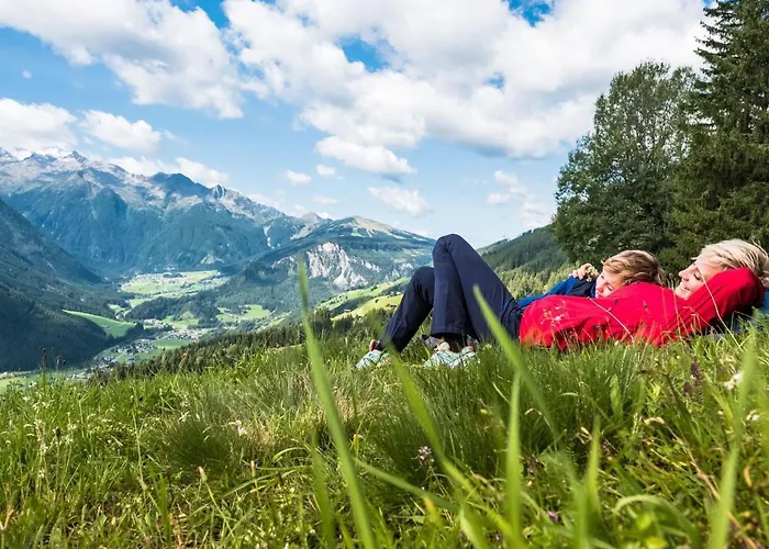 In Bramberg With Mountain Views * ブラームベルク・アム・ヴィルトコーゲル